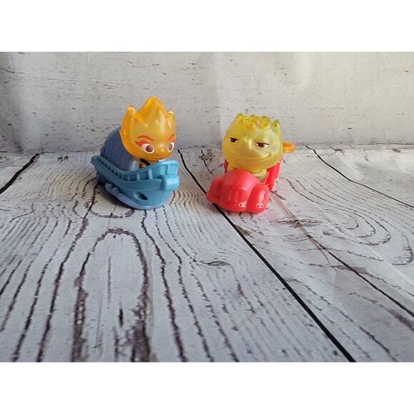 2023 McDonald's Disney Happy Meal Toys Elemental Ember And Bernie Tanker Truck - Picture 1 of 7